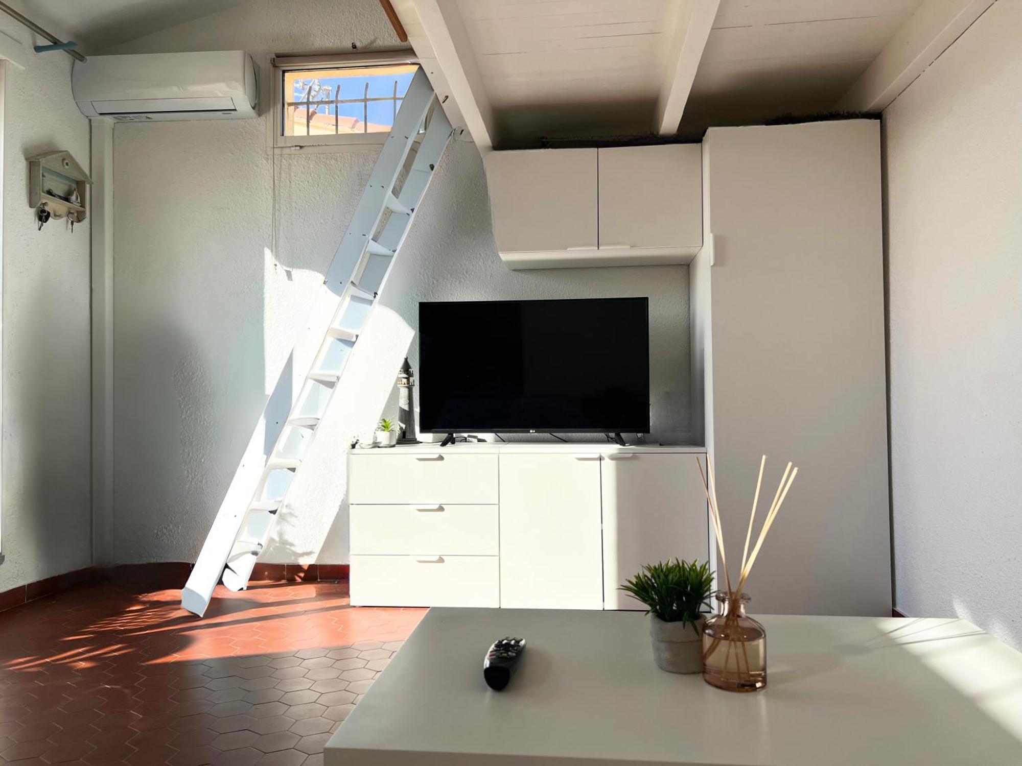 Appartement A 100M De La Plage - Terrasse & Parking Prive Le Barcarès Esterno foto