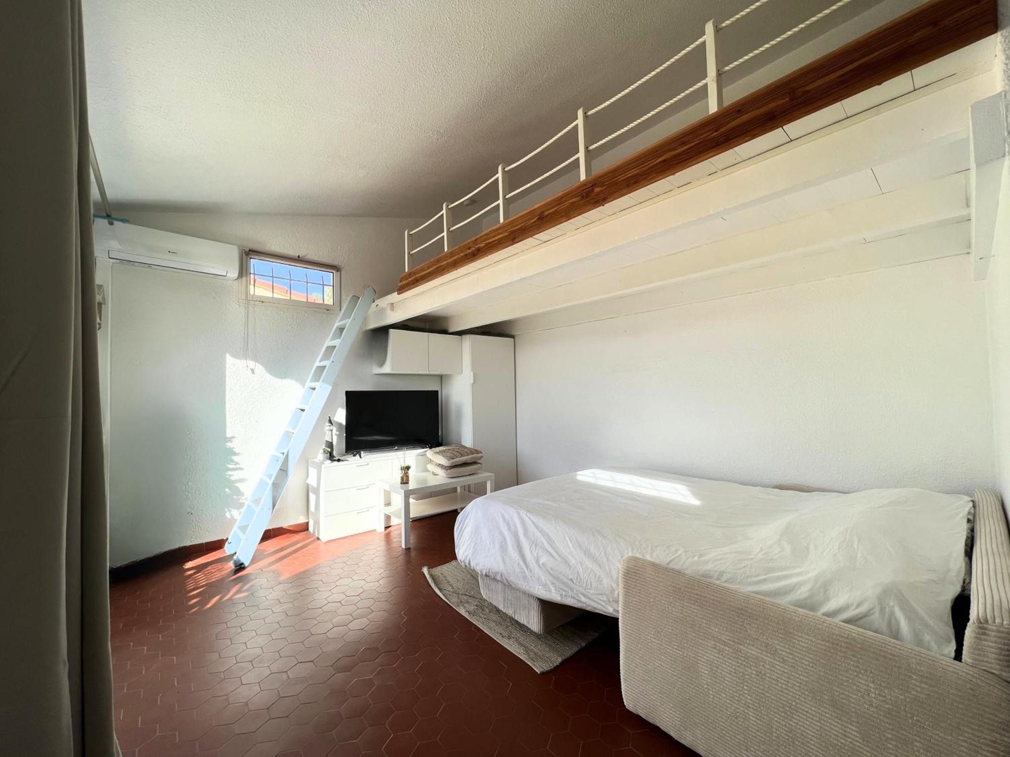 Appartement A 100M De La Plage - Terrasse & Parking Prive Le Barcarès Esterno foto